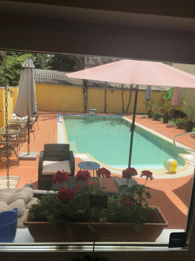 Mosoly Apartman แซแก็ด ภายนอก รูปภาพ