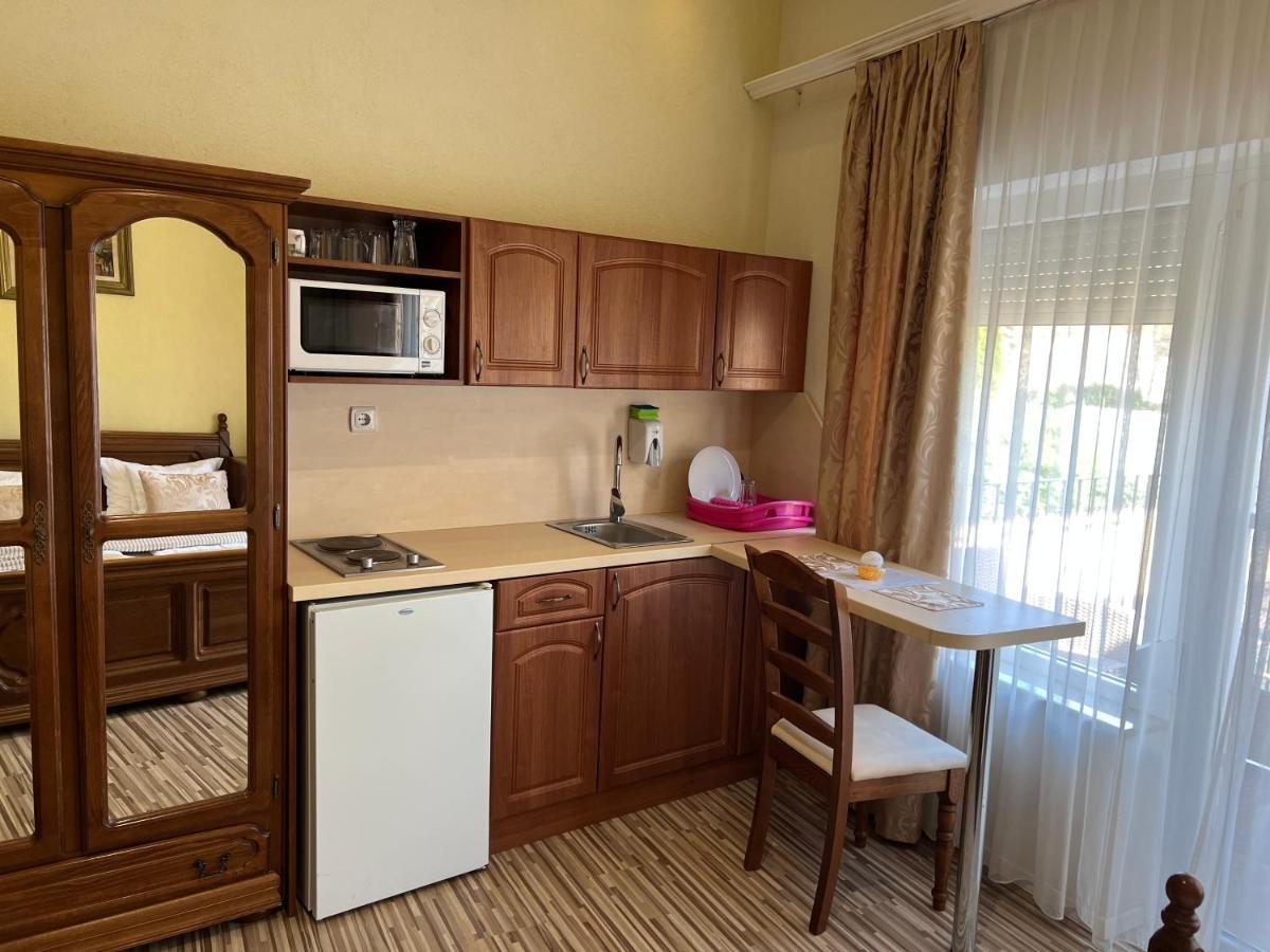 Mosoly Apartman แซแก็ด ภายนอก รูปภาพ