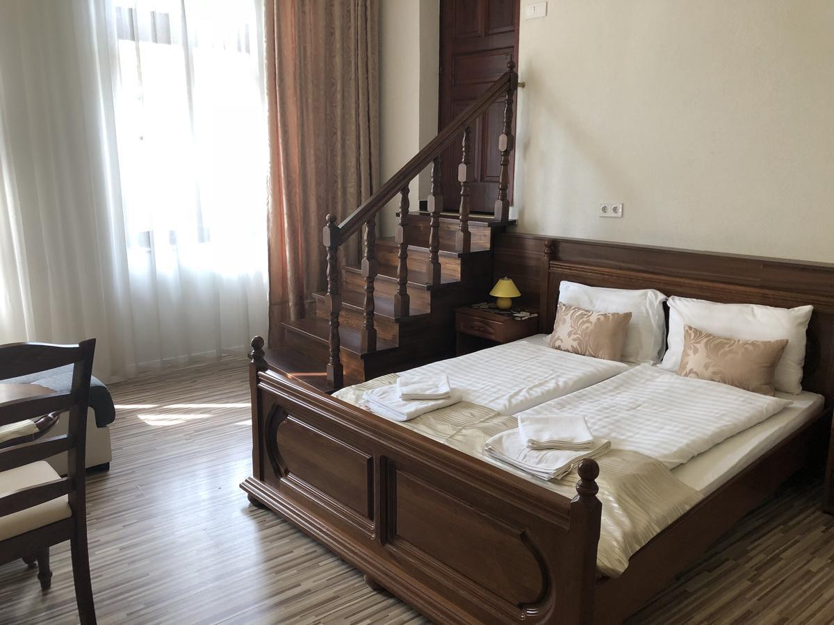Mosoly Apartman แซแก็ด ภายนอก รูปภาพ